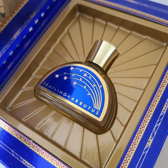 vintage 1983 avon TRAILING ARBUTUS bottle decanter full .5oz - Picture 4 of 8